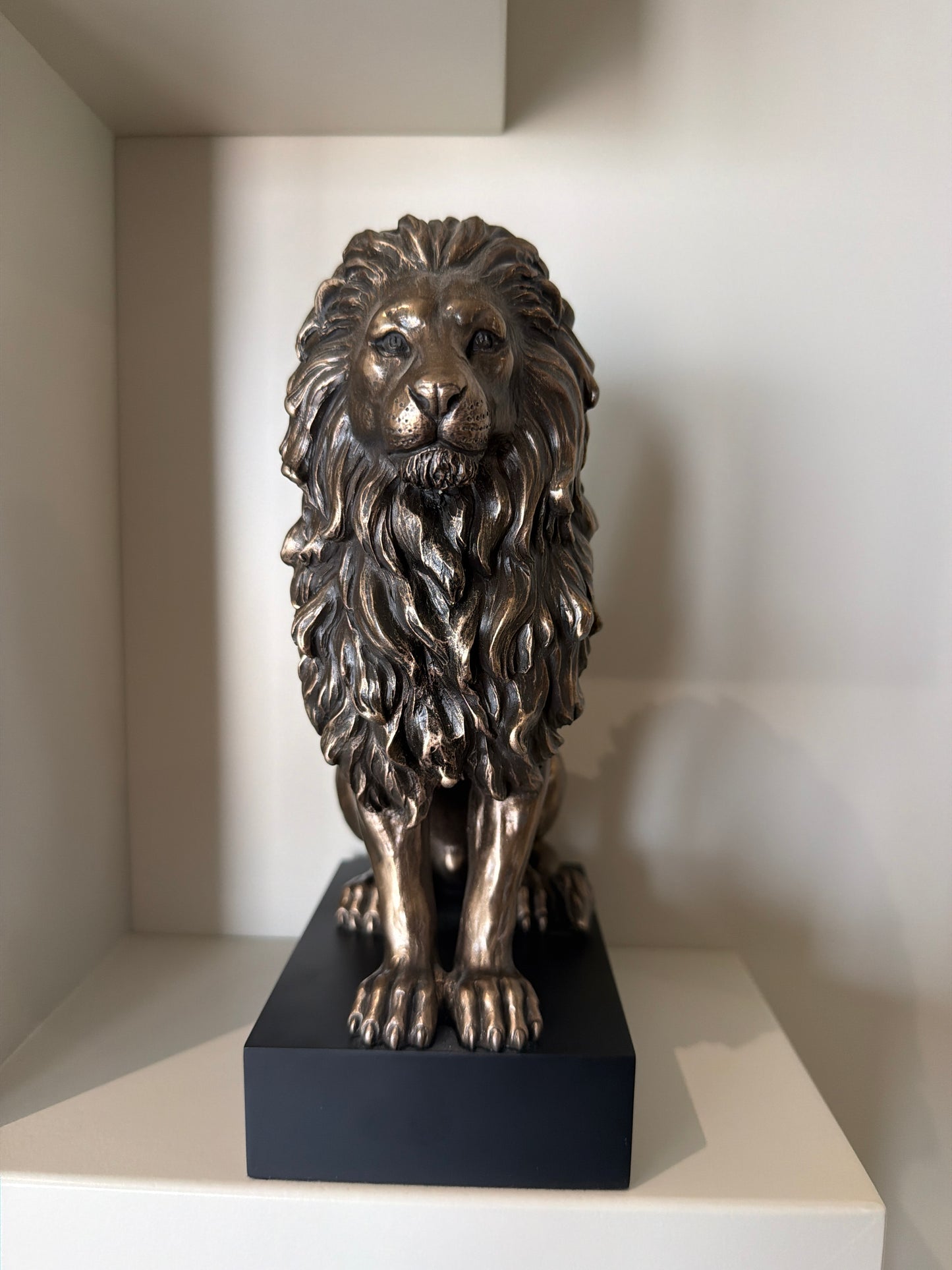 Serengeti Sitting Lion - Bronze Resin